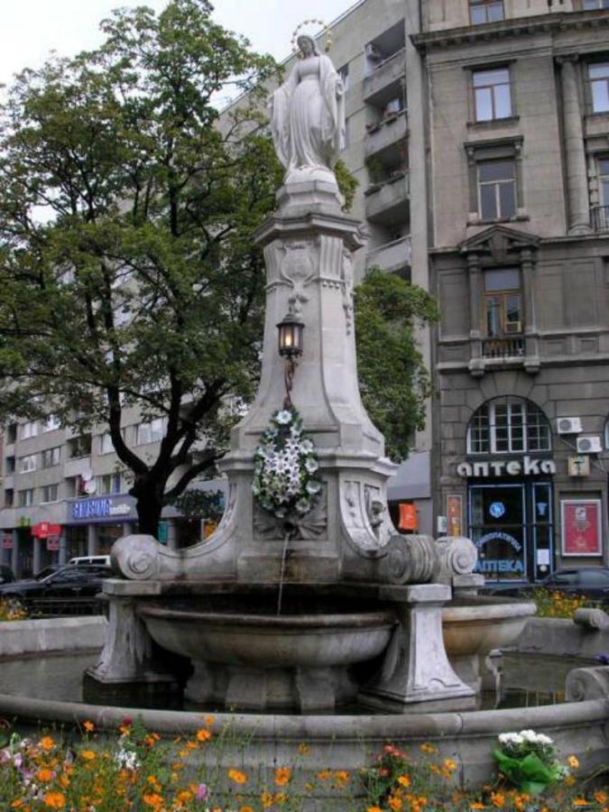 Apartment On Historical Center Of Lviv Exterior photo
